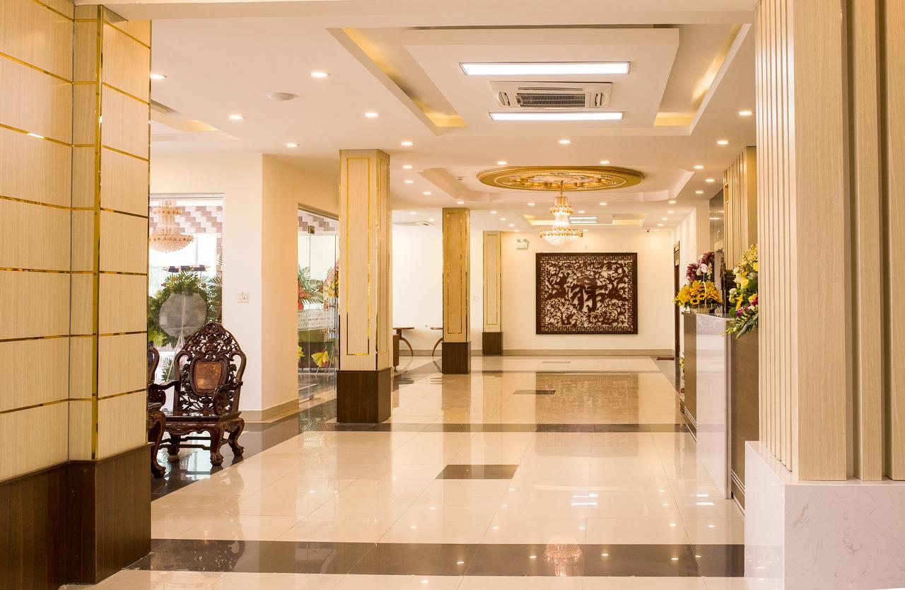 Bazan Xanh Hotel Buon Ma Thuot Bagian luar foto